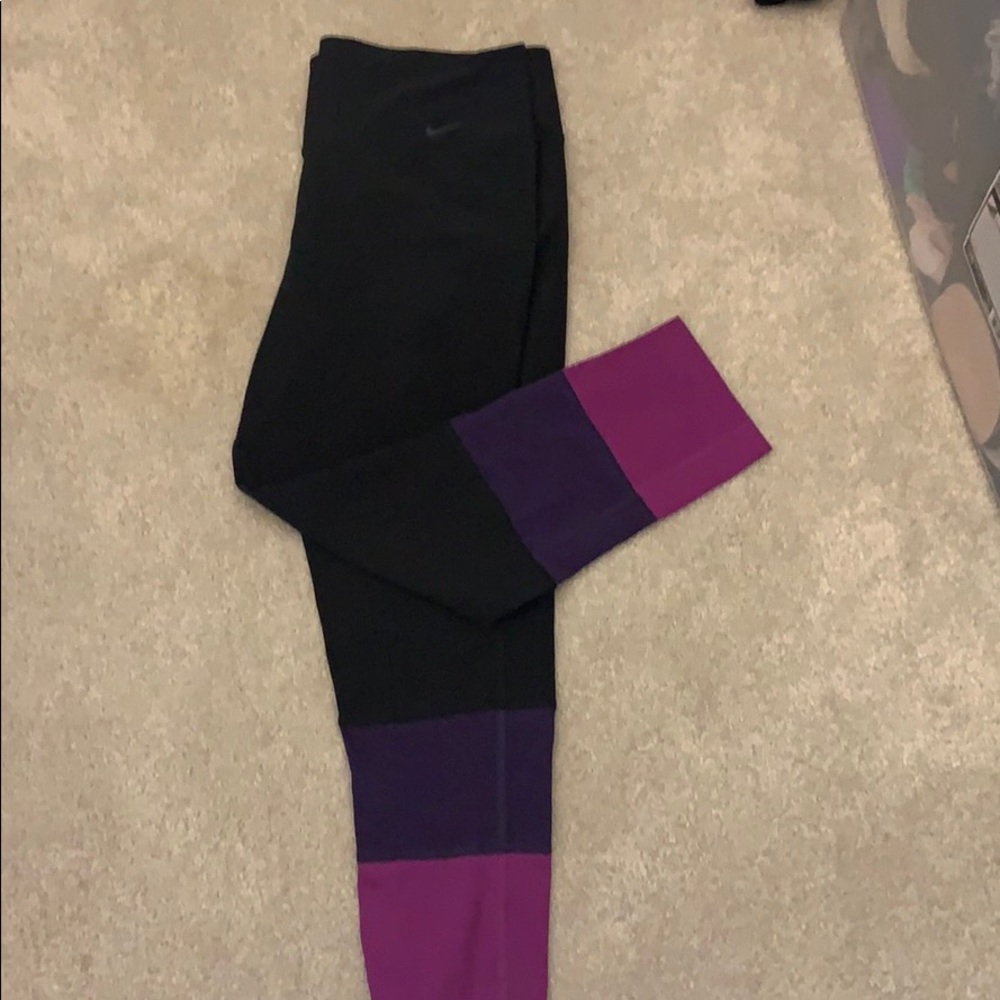 Nike leggings